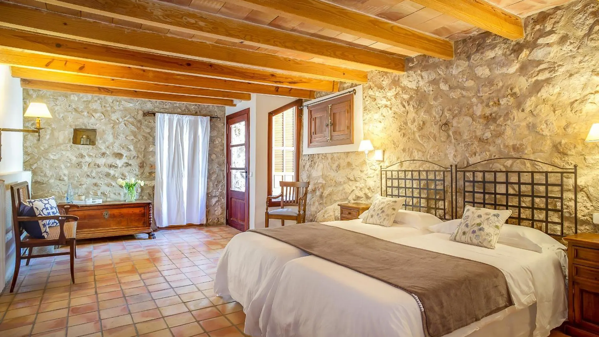 Finca Es Castell Binibona Spanyolország