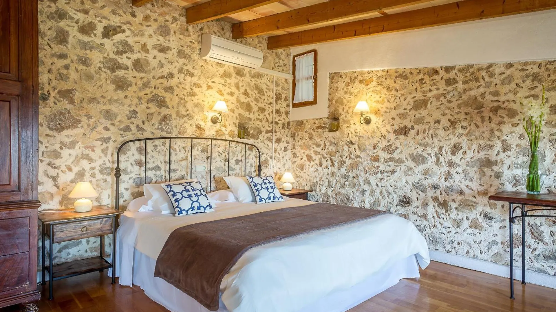 Finca Es Castell Binibona