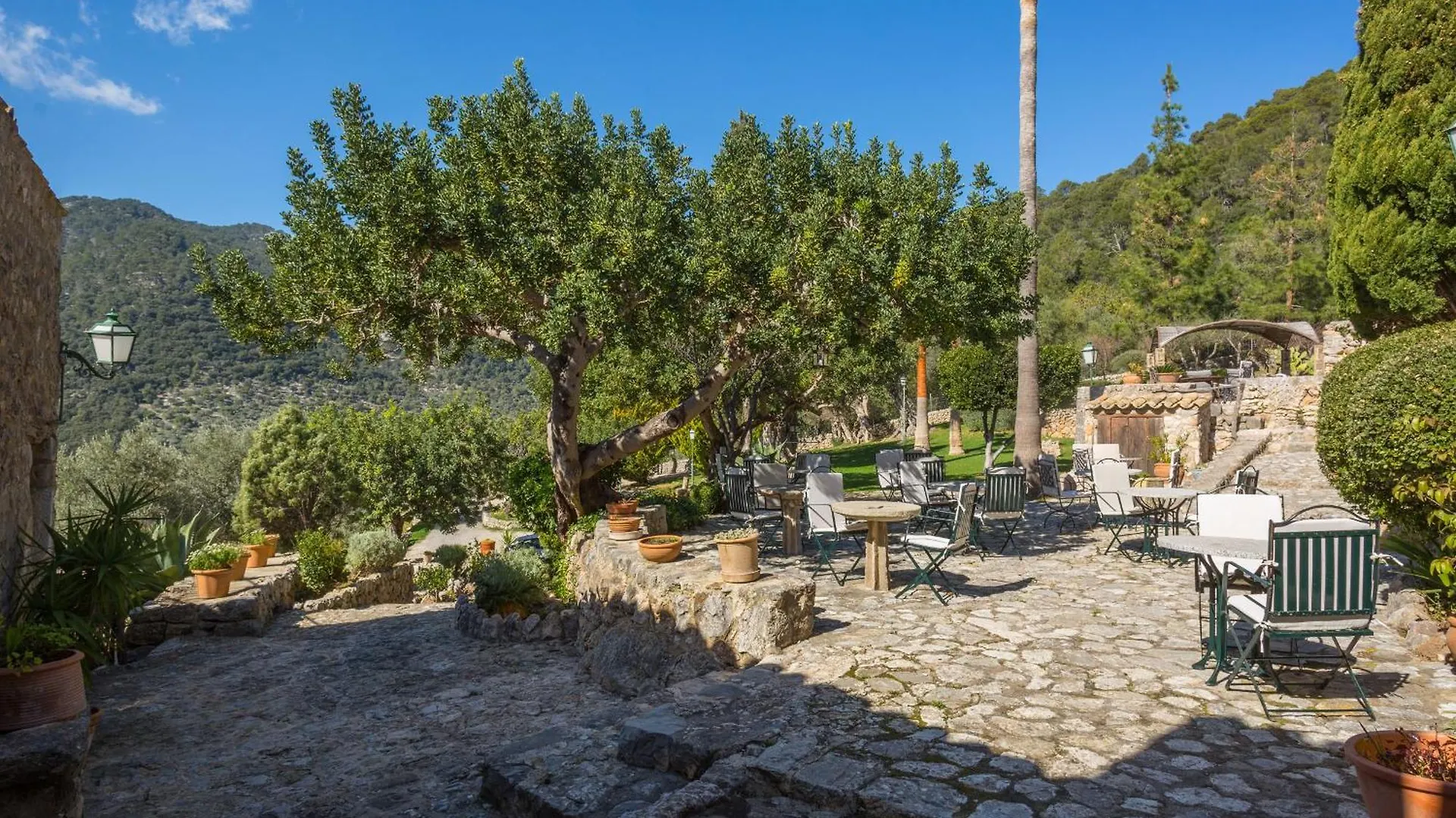 Finca Es Castell Binibona