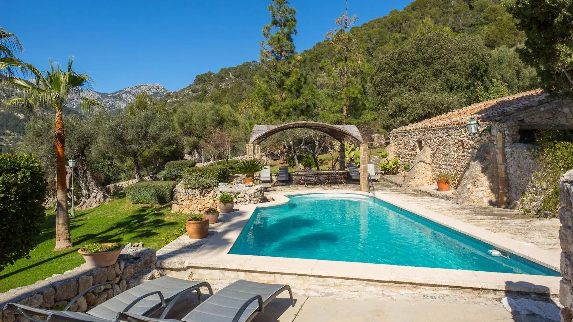 Hotel Finca Es Castell Binibona