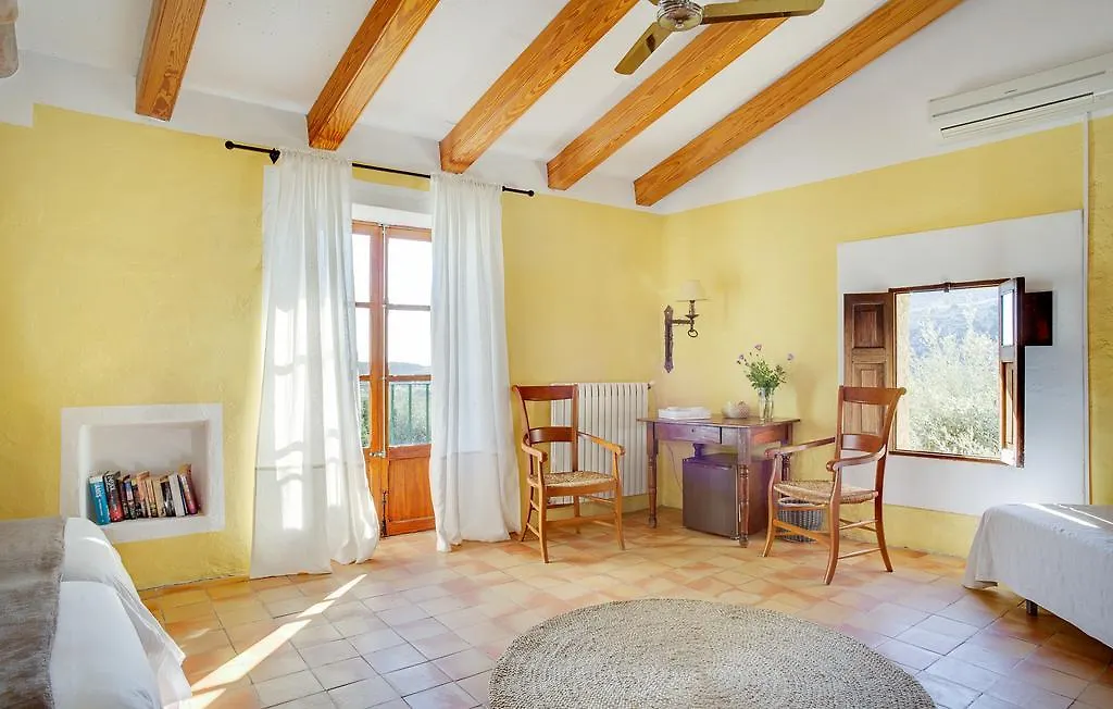 Finca Es Castell Binibona